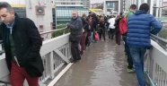 Aşırı Yağmur Metrobüs Üst Geçidinin Göle Çevirdi